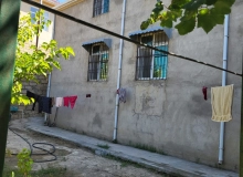 Saray qəsəbəsi İlqar Abdullayev küçəsi