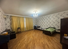 8 Noyabr metrosunun yaxınlığı