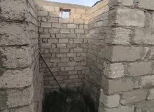 Satılır Buzovna qəsəbəsi