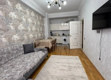 Xırdalan, Heydər Əliyev prospekti.