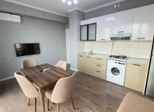 Müstəqillik küçəsi