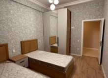 Sumqayıt Bulvarında, Bəyaz Residencedə