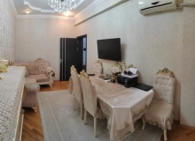 Xırdalan, Heydər Əliyev prospekti.