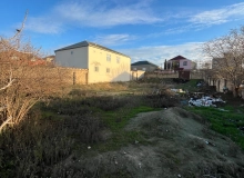 Saray qəsəbəsi, Vəli Axundov küçəsi