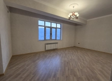 Səbail rayonu, Bibiheybət şossesi, Su İdman Sarayının yaxınlığı.
