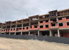 Lökbatan, Qobu Park yaşayış kompleksi ilə üzbəüz
