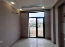 Dərnəgül metrosunun yaxınlığı, Cəfər Xəndan küçəsi, West Town Yaşayış kompleksi