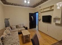 İstiqlaliyyət küçəsi