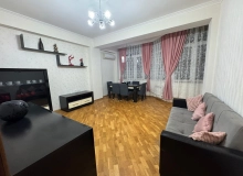 Yasamal rayonu, İnşaatçılar metrosunun yaxınlığı, Yasamal MALLın qarşısı