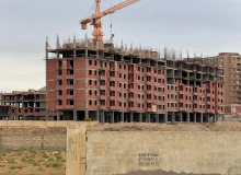 Lökbatan, Qobu Park yaşayış kompleksi ilə üzbəüz