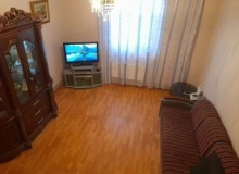 Əhmədli qəsəbəsi, 8 Noyabr prospekti