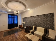 Masazır, Yeni Bakı yaşayış kompleksi, bina 15