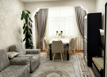 Köhnə Günəşli, Venesiya şadlıq sarayının yanı