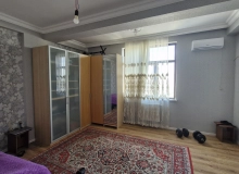 Adil Məmmədov küçəsi