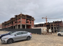 Lökbatan, Qobu Park yaşayış kompleksi ilə üzbəüz