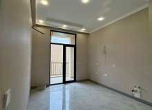 Cəfər Xəndan küç., West Town Yaşayış kompleksində