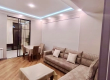 Cəfər Xəndan küçəsi