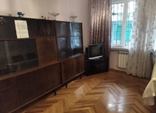 3 saylı Asan Xidmətin yaxınlığında, Mirəli Seyidov küç.