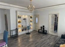 Şüvəlan qəsəbəsi, Mayak-da, Club Dacnikova yaxın