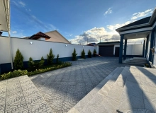 Satılır 4 otaqlı həyət evi/bağ evi 200 m², Mərdəkan q.