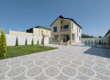 Bağ evi, Şüvəlan qəsəbəsində