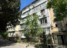 H. Seyidzadə küçəsi