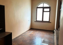 Bakıxanov qəsəbəsi, 72 saylı litseyin yanında