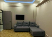 Cəfər Xəndan küçəsi