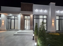 Həyət evi, Merdekan qesebesi