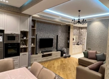 İstiqlaliyyət küçəsi