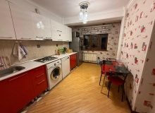 Əsəd Əhmədov küçəsi, İnşaatçılar m/s