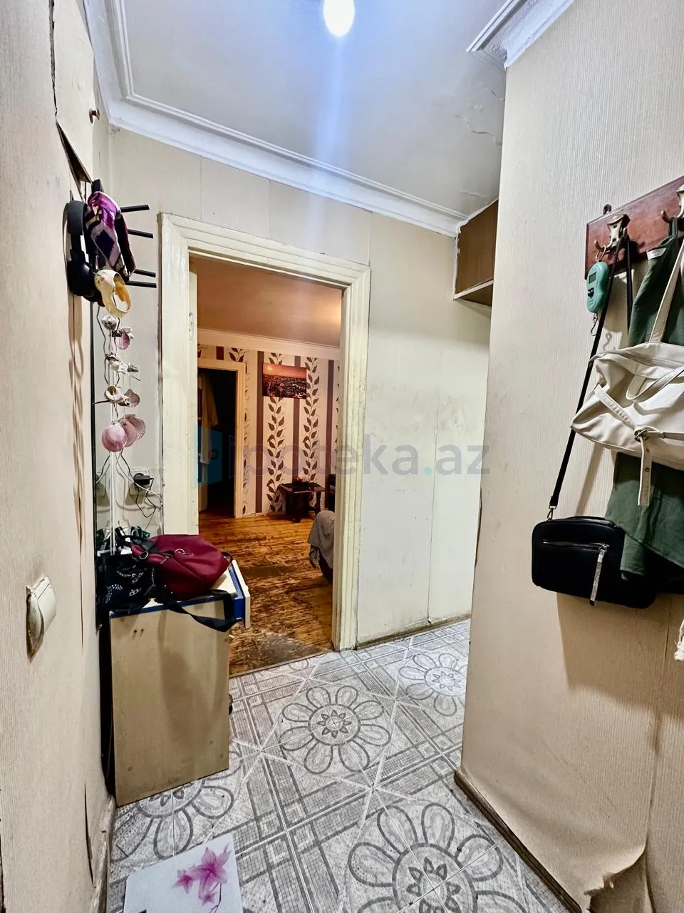 2 Otaq, Köhnə tikili, Nizami r., 8-ci km q., 50.00 m²