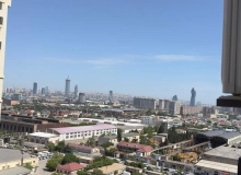 Dərnəgül metrosunun çıxışı, Cəfər Xəndan küç., West Town Yaşayış kompleksində