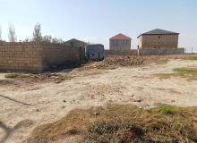 Saray qəsəbəsi, Polad Həşimov küçəsi