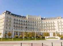 Ağ Şəhər, Knightsbridge Residence