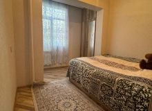 Cəmşid Naxçıvanski küçəsi