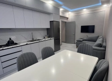 Cəfər Xandan küçəsi