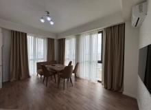 Müstəqillik küçəsi