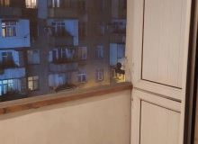 Biləcəri qəsəbəsi.Ağ sarayın yanı