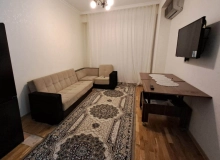 Şəmsi Bədəlbəyli küçəsi