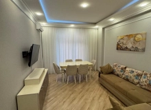 Cəfər Xandan küçəsi