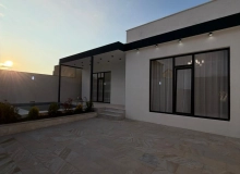 Həyət evi, Şüvəlan qəs.