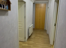Bakıxanov qəsəbəsi, 271 saylı məktəbin yanında
