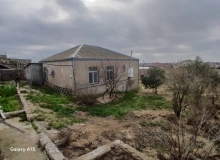 Azerbaycan qadini kucesi