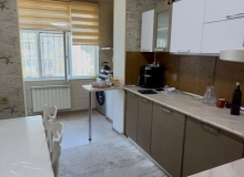 Bakıxanov qəsəbəsi, 271 saylı məktəbin yanında