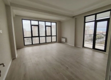 Sumqayıt, Sahil küçəsi, Bəyaz Residencedə