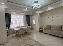 Əliağa Vahid küçəsi