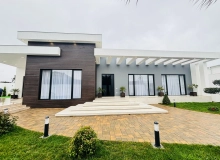 Satılır 5 otaqlı həyət evi/bağ evi 255 m², Mərdəkan q.