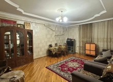 Satılır Əsəd Əhmədov küçəsi