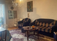 Hüseynbala Əliyev küçəsi